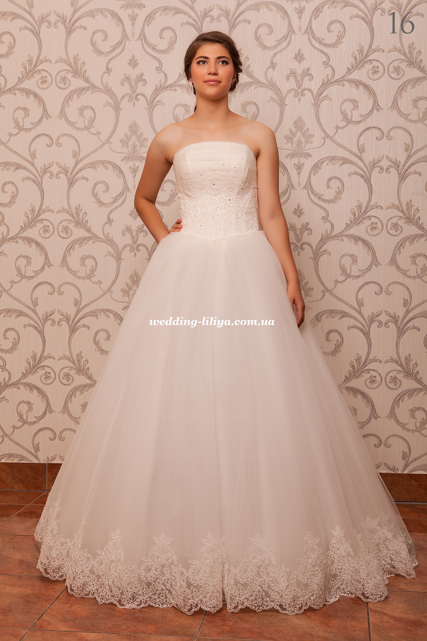 Дешовые Платья 16